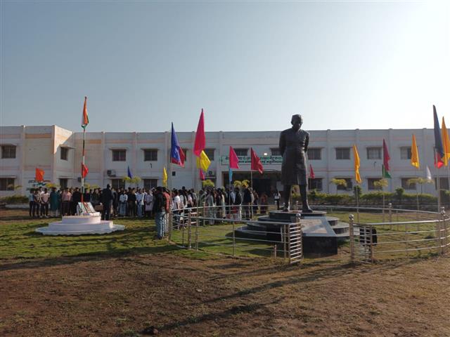 Govt. Dandkarnya College, Keshkal